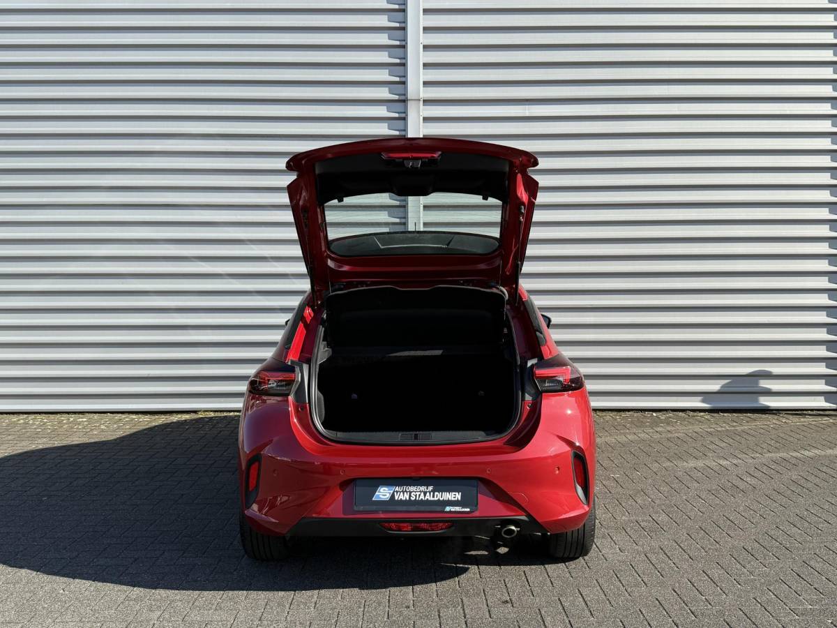 Opel Corsa Opel Corsa 1.2 Turbo 100PK GS Line | Parkeersensoren voor, achter + camera | Navi |Apple carplay en Android auto!