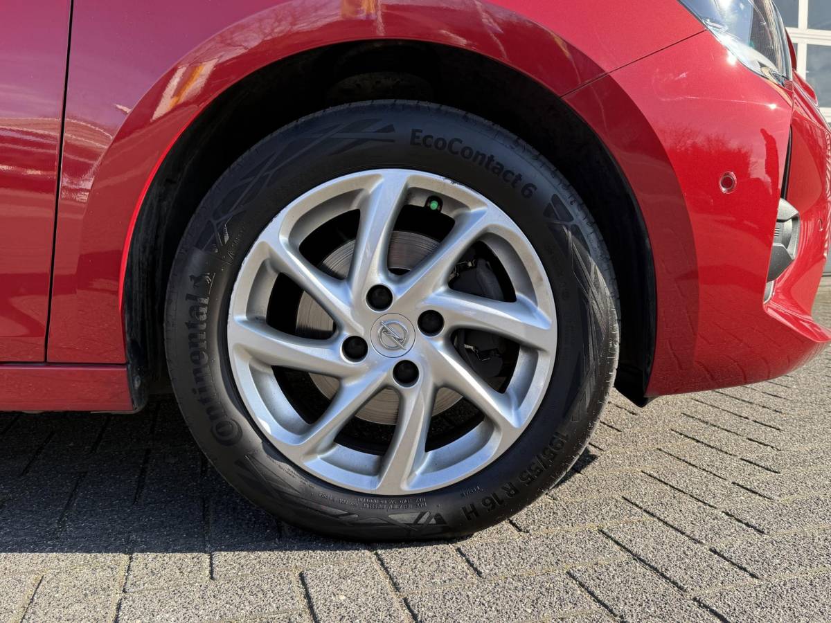 Opel Corsa Opel Corsa 1.2 Turbo 100PK GS Line | Parkeersensoren voor, achter + camera | Navi |Apple carplay en Android auto!