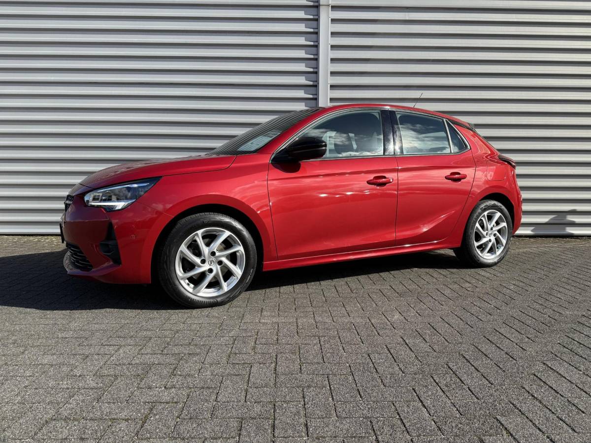 Opel Corsa Opel Corsa 1.2 Turbo 100PK GS Line | Parkeersensoren voor, achter + camera | Navi |Apple carplay en Android auto!