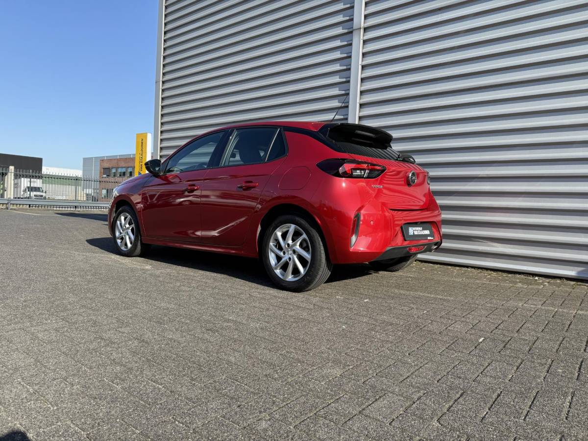 Opel Corsa Opel Corsa 1.2 Turbo 100PK GS Line | Parkeersensoren voor, achter + camera | Navi |Apple carplay en Android auto!