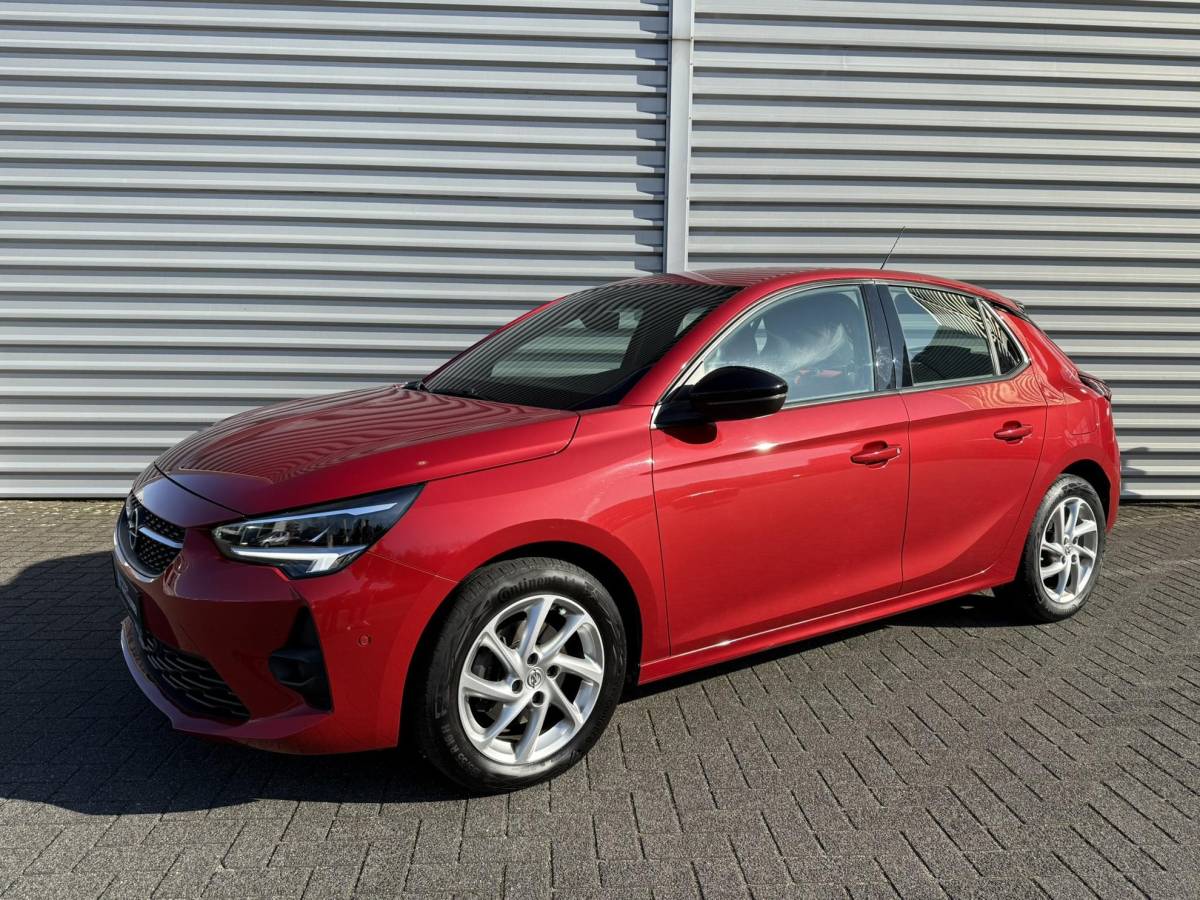 Opel Corsa Opel Corsa 1.2 Turbo 100PK GS Line | Parkeersensoren voor, achter + camera | Navi |Apple carplay en Android auto!