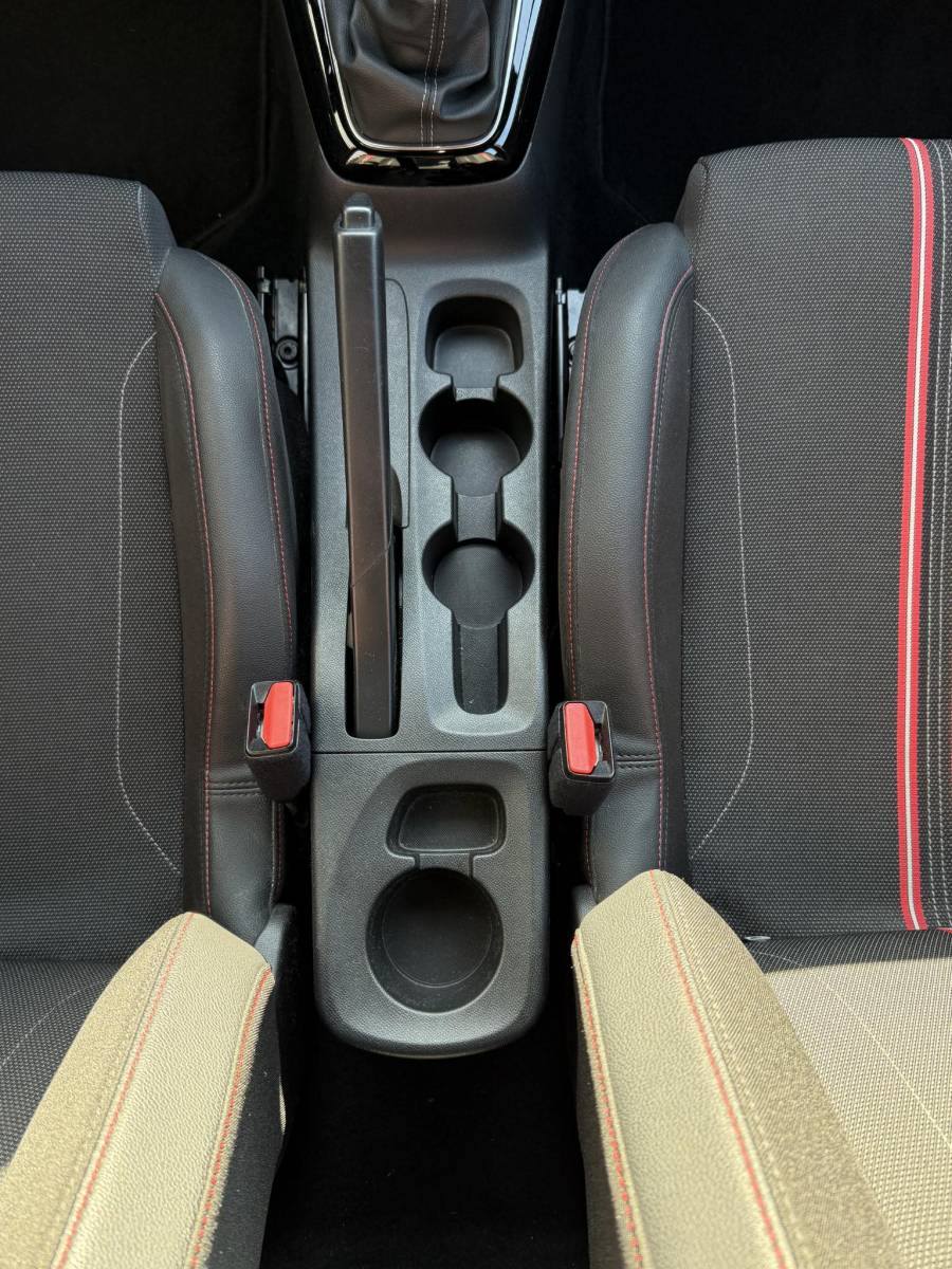 Opel Corsa Opel Corsa 1.2 Turbo 100PK GS Line | Parkeersensoren voor, achter + camera | Navi |Apple carplay en Android auto!