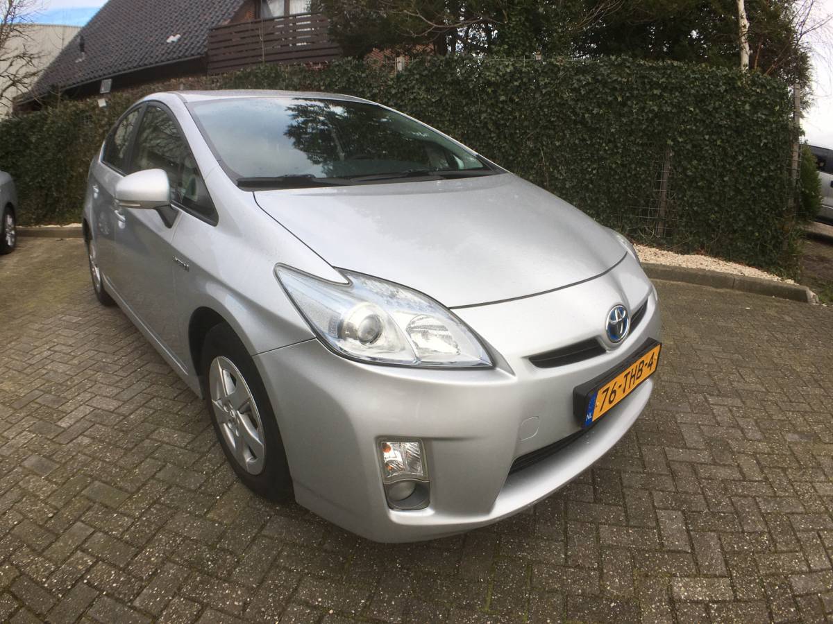 Toyota Prius Toyota Prius 1.8 Comfort Navigatie, cruise control, trekhaak