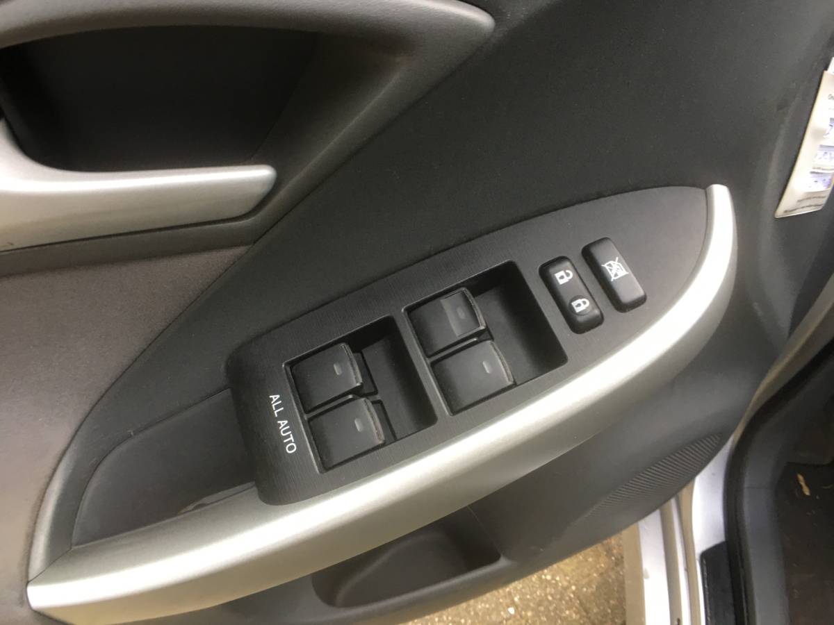 Toyota Prius Toyota Prius 1.8 Comfort Navigatie, cruise control, trekhaak