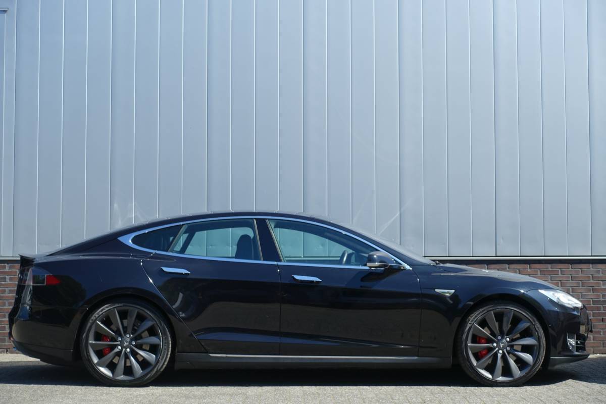 Tesla Model S Tesla Model S 85D Performance | Free SUC |