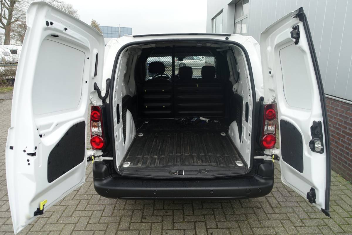 Peugeot Partner Peugeot Partner 3-persoons Electric