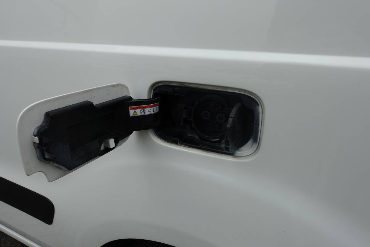 Peugeot Partner Peugeot Partner 3-persoons Electric