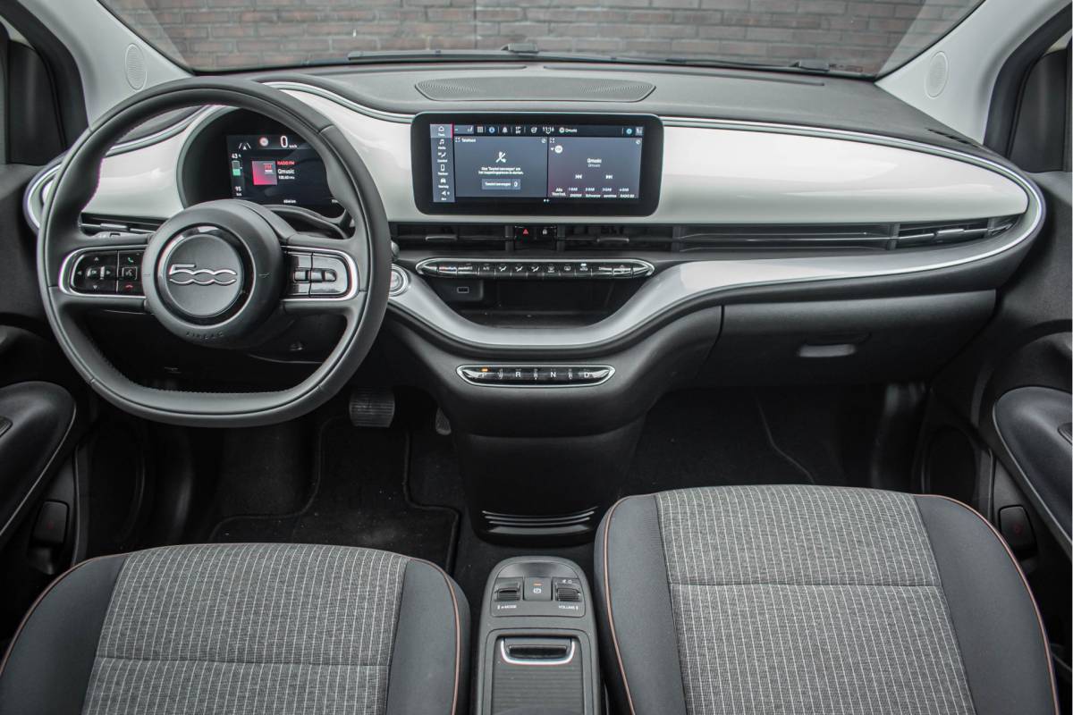 Fiat 500C Fiat 500 C Icon 42 kWh