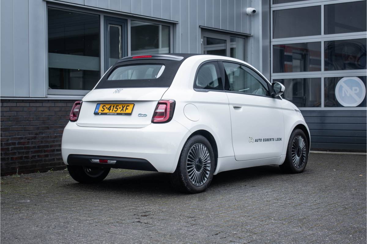 Fiat 500C Fiat 500 C Icon 42 kWh