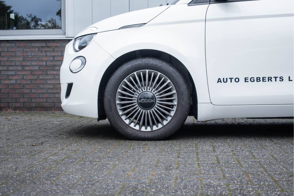 Fiat 500C Fiat 500 C Icon 42 kWh