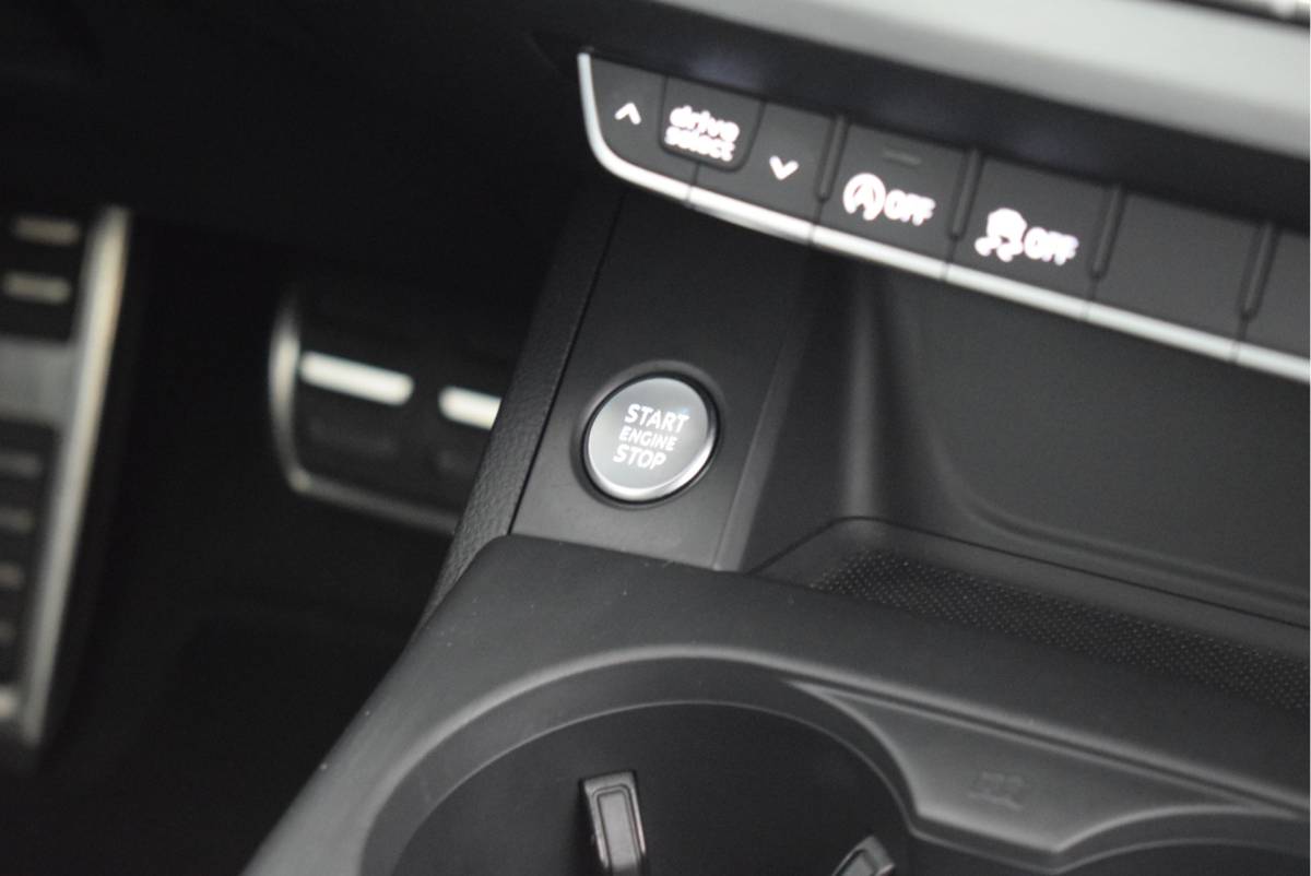Audi A4 Audi A4 Avant 1.4 TFSI 150pk S-Tronic 2x S-Line Led Navigatie Parkeersensoren