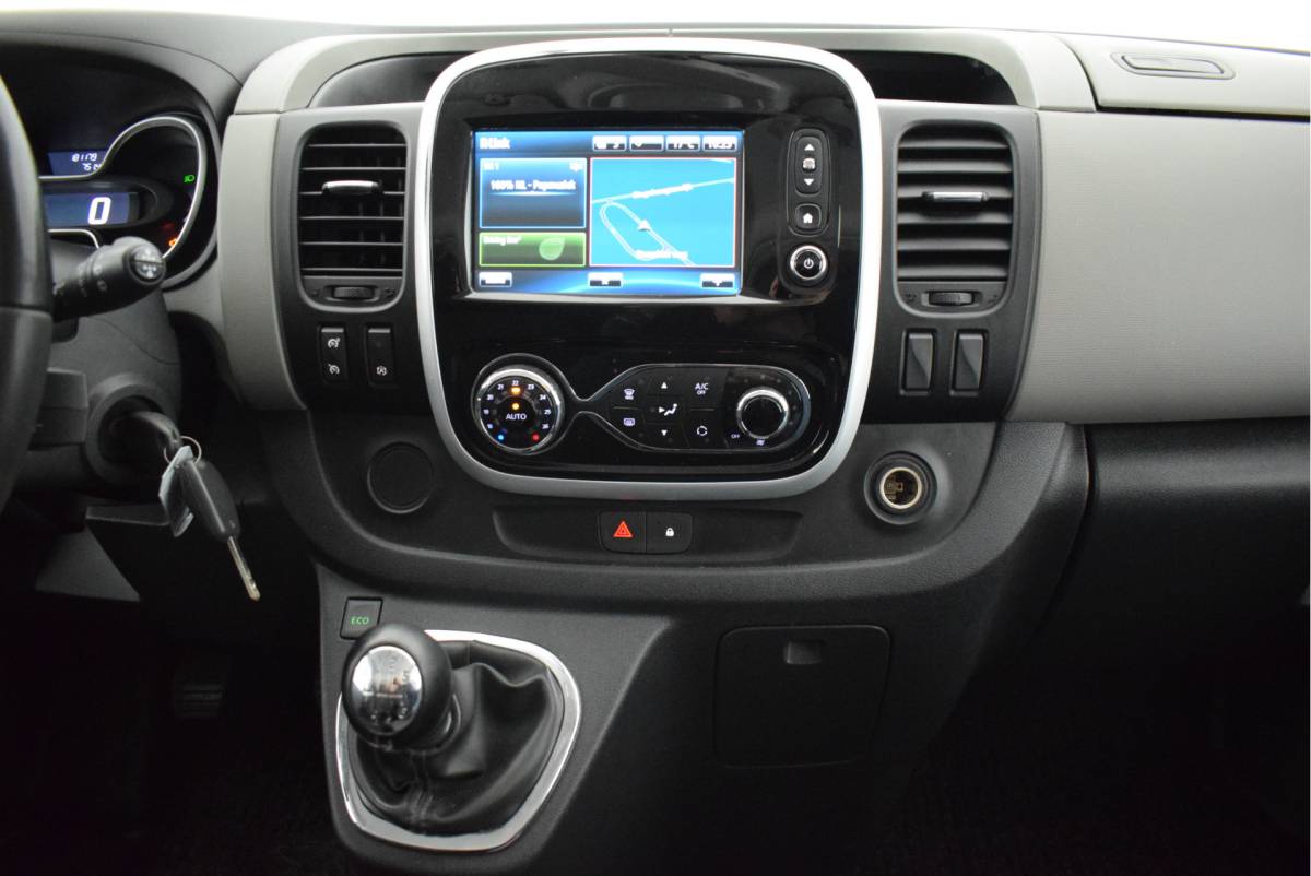 Renault Trafic Renault Trafic 1.6 dCi 140pk H6 T29 L2H1 DC Comfort Energy MARGE Schijfdeur L+R Trekhaak Camera Navigatie