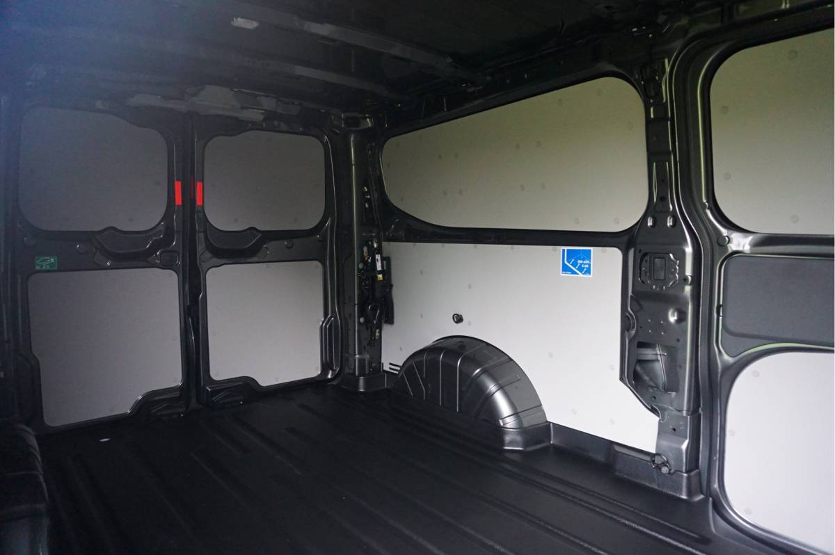 Ford Transit Custom Ford Transit Custom 320L 170PK Aut. Limited BPM VRIJ!! 13″ Navi, Adap. Cruise, Camera, 17″ LM, LED!! NR. 240