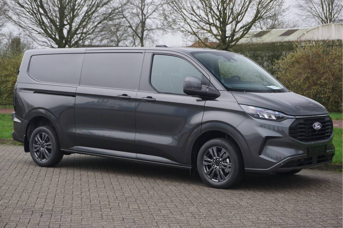 Ford Transit Custom Ford Transit Custom 320L 170PK Aut. Limited BPM VRIJ!! 13″ Navi, Adap. Cruise, Camera, 17″ LM, LED!! NR. 449