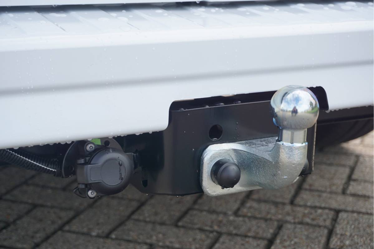 Renault Trafic Renault Trafic 170PK L2H1 LUXE EDC AUT BPM VRIJ!! Navi, LM Velg, Betimmering, Trekhaak, 2x Schuifdeur!! NR. 331