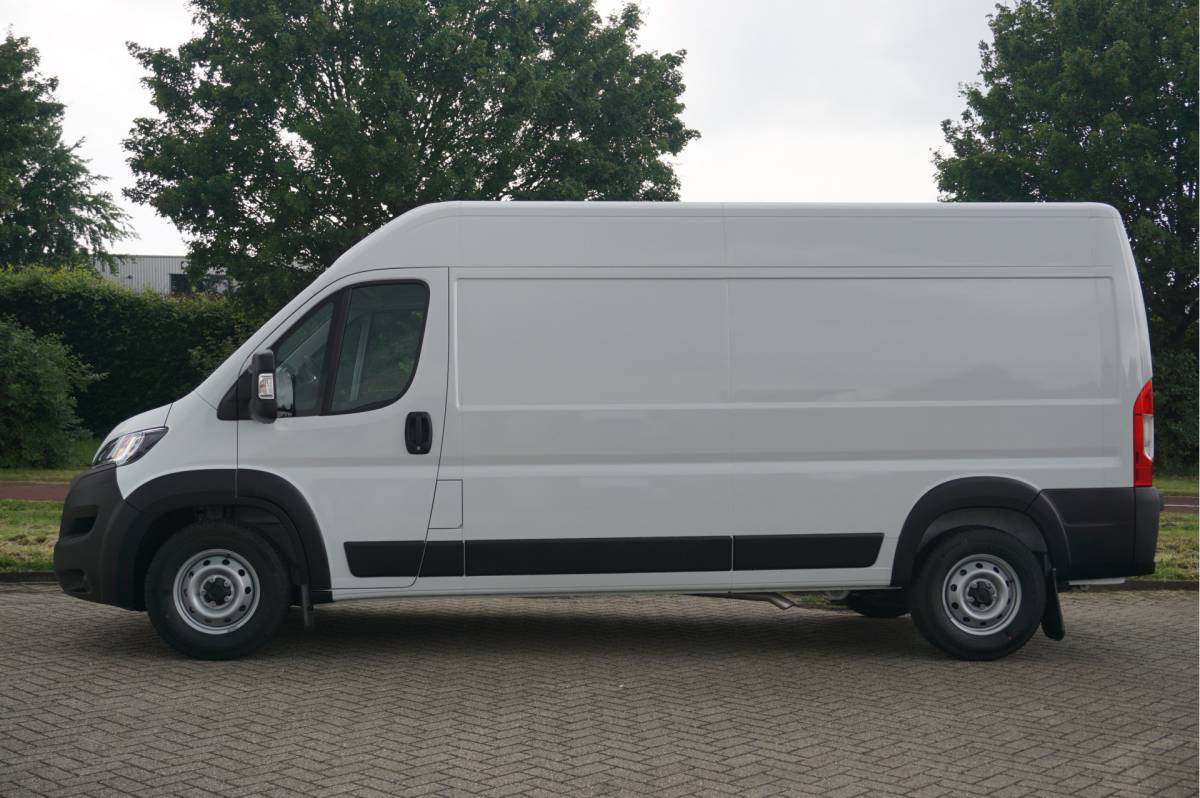 Fiat Ducato Fiat Ducato Maxi 35 140PK L3H2 Series 9 BPM VRIJ!! Climate, Navi, Cruise, Camera!! NR. 141