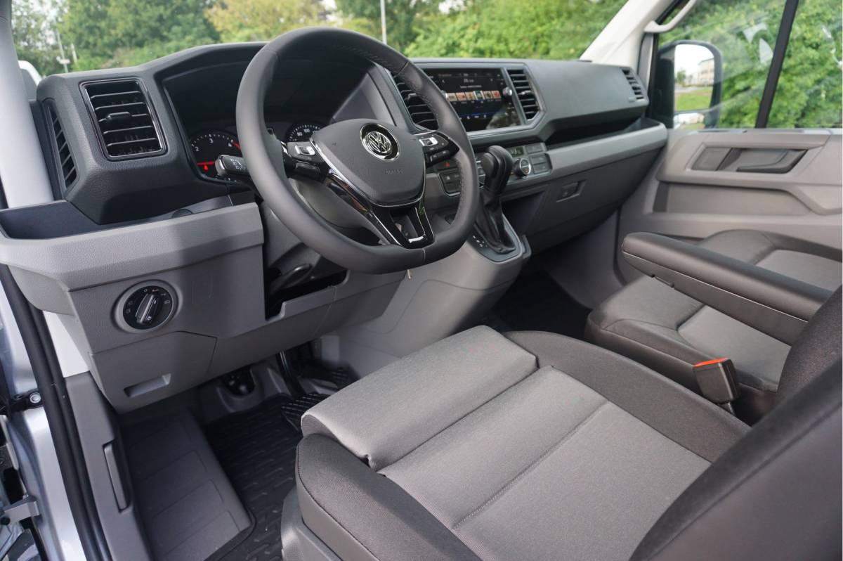Volkswagen Crafter Volkswagen Crafter 35 177PK L3H3 AUT BPM VRIJ!! Navi, Cam, ACC, LED, 2x Schuifdeur!! NR. 163
