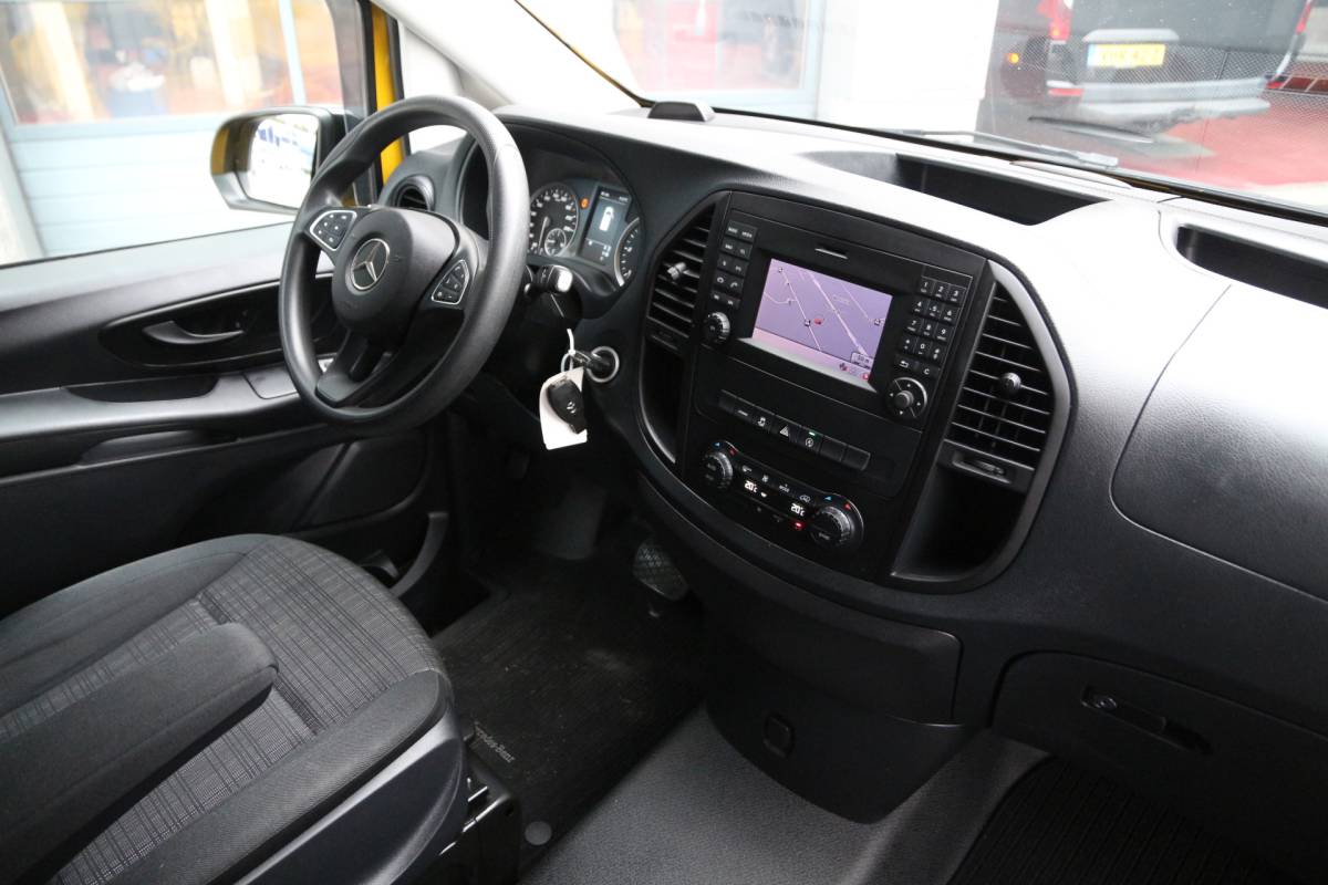 Mercedes-Benz Vito Mercedes-Benz Vito 190PK | Aut. | Extra Lang | XL | Navi | Camera | Clima..