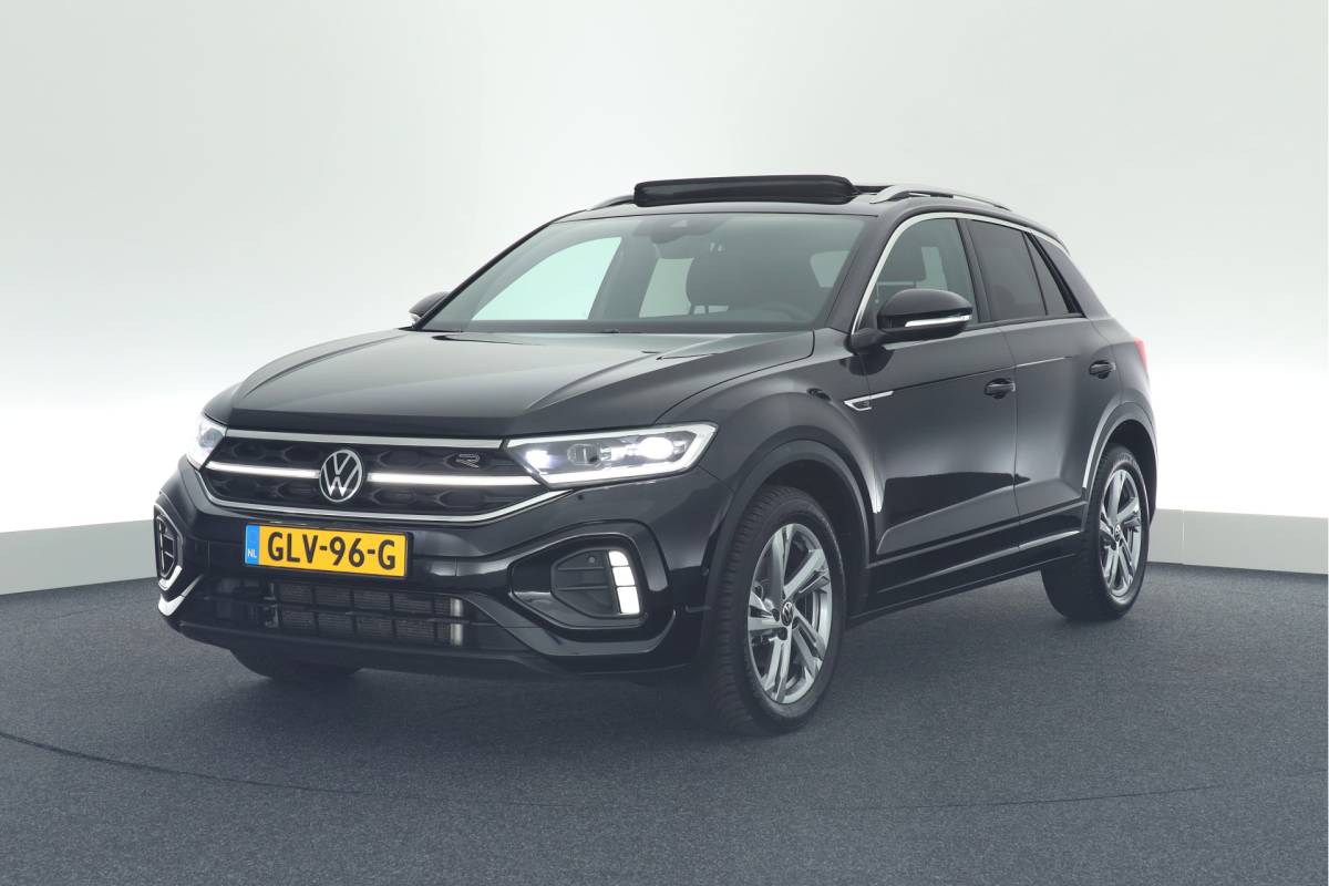 Volkswagen T-Roc Volkswagen T-Roc 1.5 TSI 150pk DSG R-Line Business+ Trekhaak Camera Stoelverwarming Keyless Navigatie