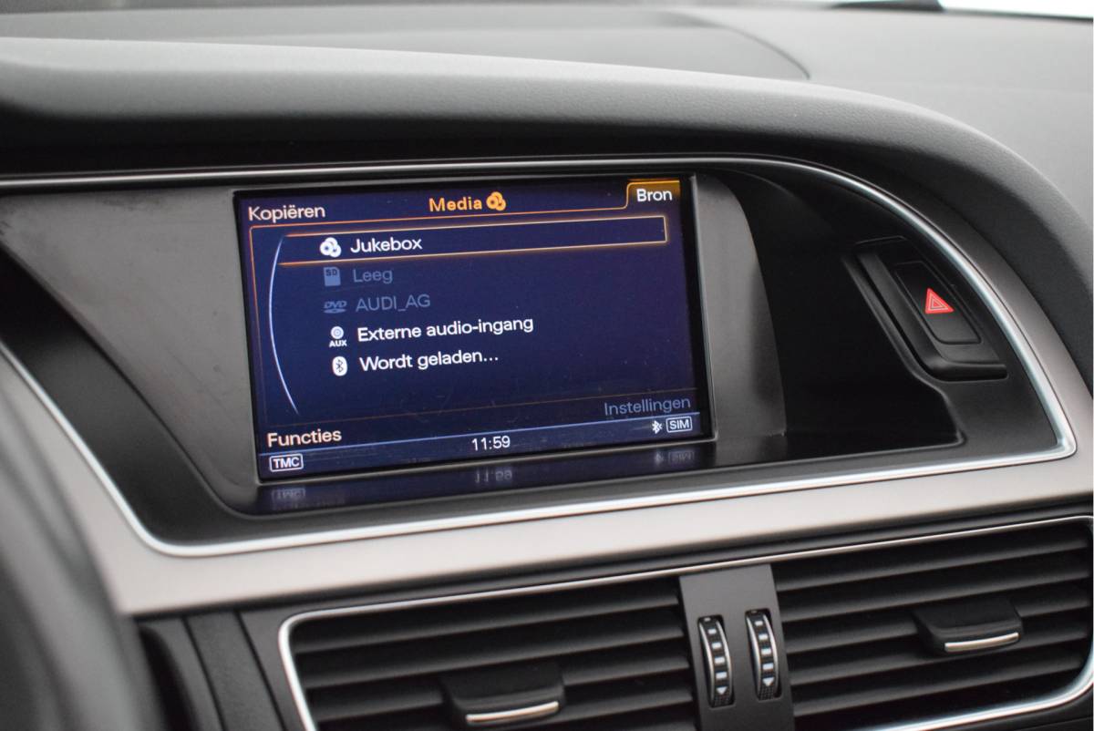 Audi A5 Audi A5 Cabriolet 1.8 TFSI 170pk Aut. S-Line Nekverwarming Keyless Xenon B&O Navigatie Stoelventilatie
