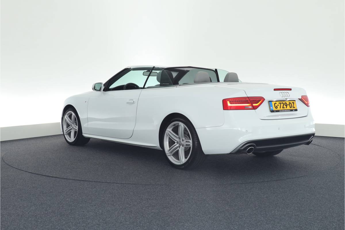 Audi A5 Audi A5 Cabriolet 1.8 TFSI 170pk Aut. S-Line Nekverwarming Keyless Xenon B&O Navigatie Stoelventilatie