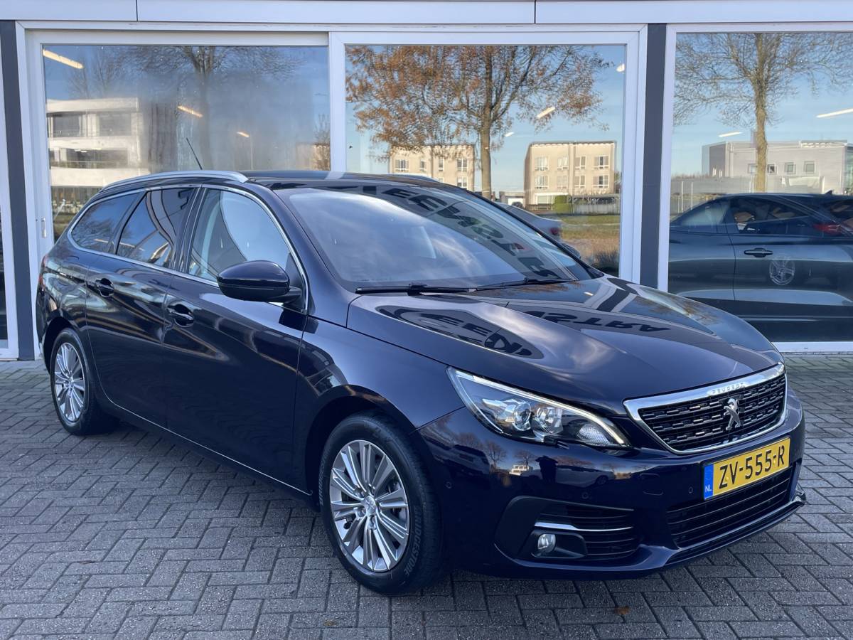Peugeot 308 Peugeot 308 SW 1.2 PureTech Blue Lease Premium 50% deal 5.475,- ACTIE Leder / Pano / Keyless / Navi / Clima / Cruise