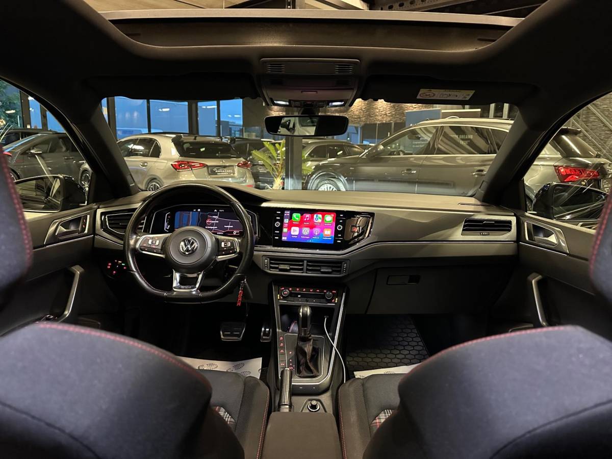 Volkswagen Polo Volkswagen Polo 2.0 TSI GTI|PANO|BEATS|BOMVOL