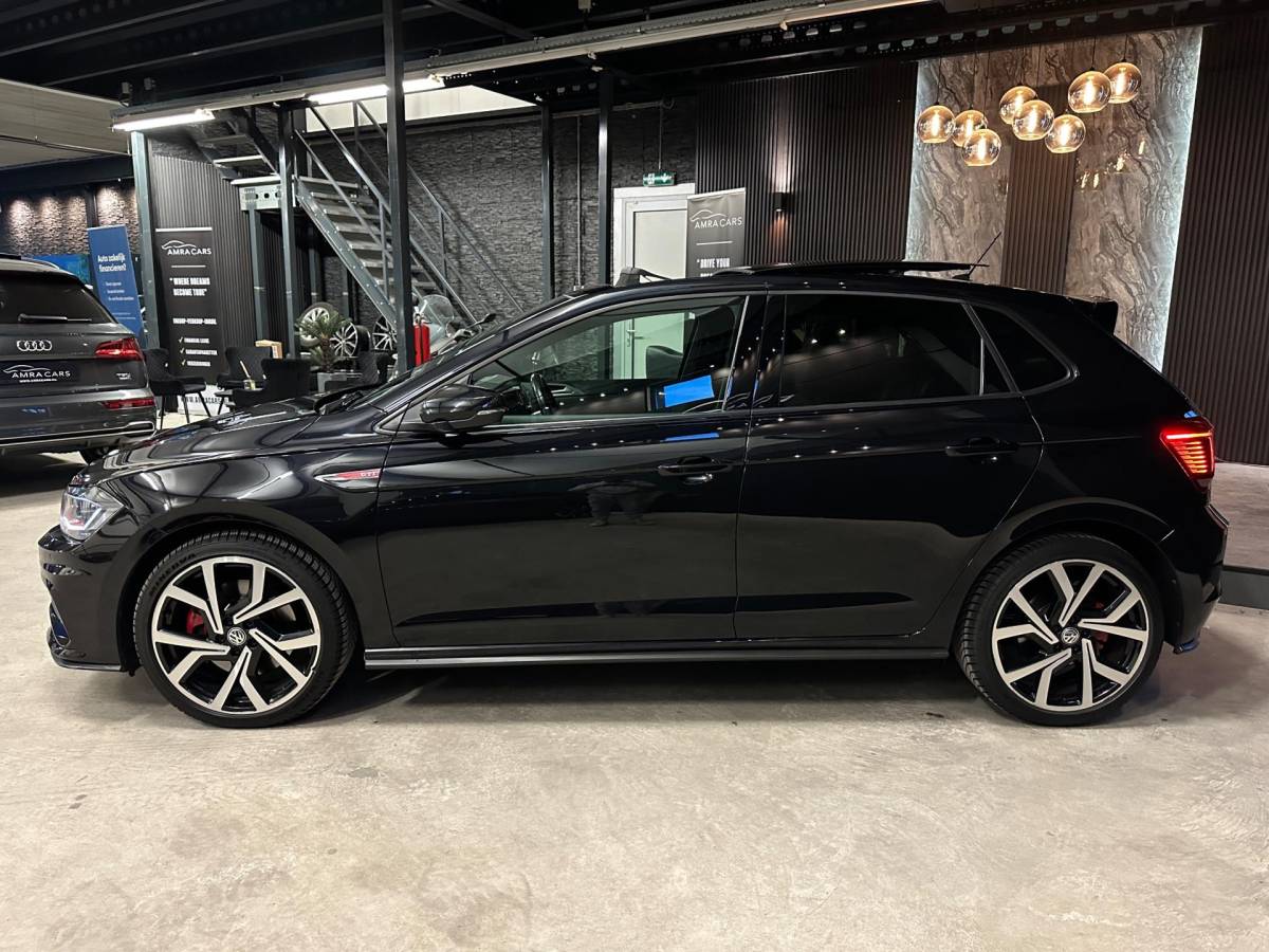 Volkswagen Polo Volkswagen Polo 2.0 TSI GTI|PANO|BEATS|BOMVOL