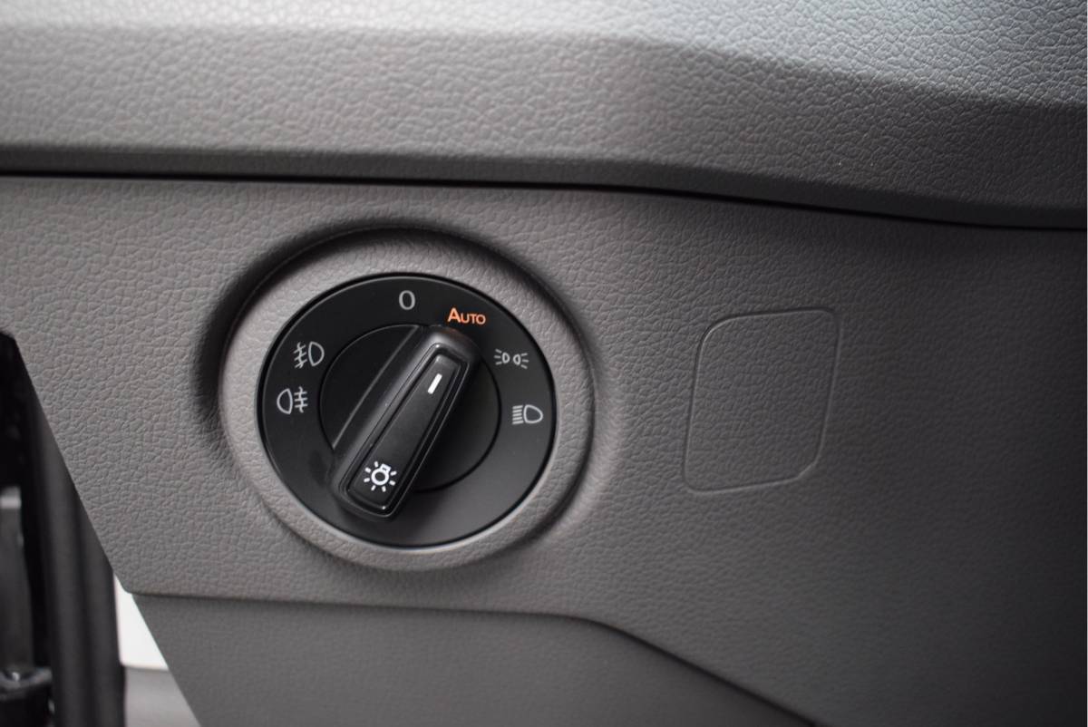 Volkswagen Crafter Volkswagen Crafter 30 2.0 TDI 140pk DSG L3H3 Highline Led Camera Navigatie Massage