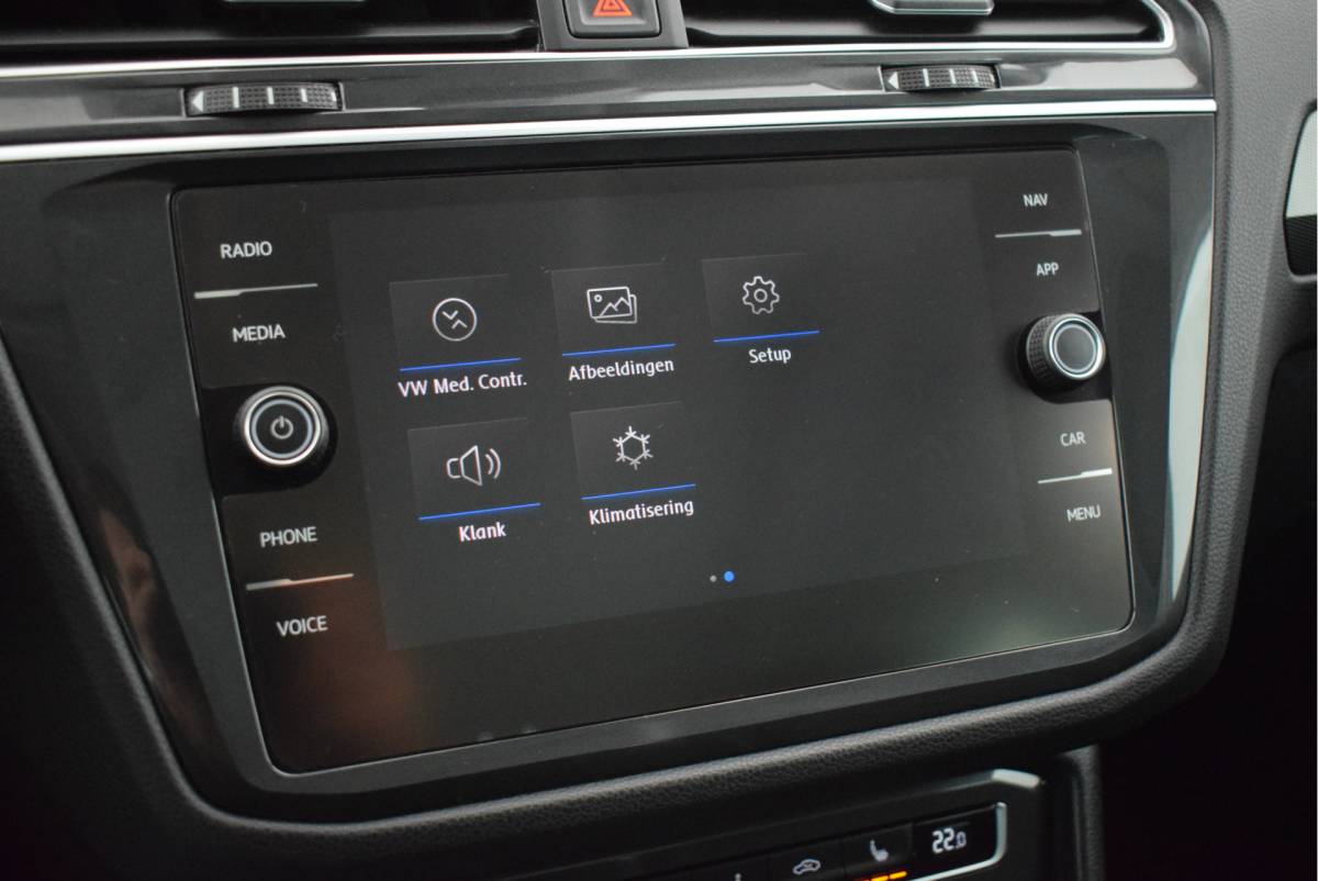 Volkswagen Tiguan Volkswagen Tiguan 1.4 TSI 150pk DSG ACT Highline Trekhaak 360Camera Leder Led Panoramadak Virtual Cockpit Navigatie
