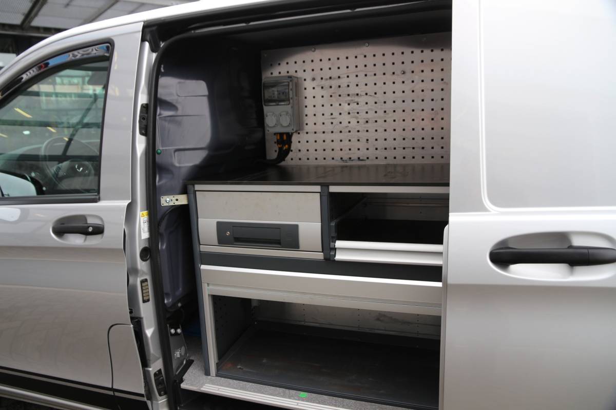 Mercedes-Benz Vito Mercedes-Benz Vito 119 CDI | Aut. | 4Matic | 2x Schuifdeur | Standkachel | Clima..