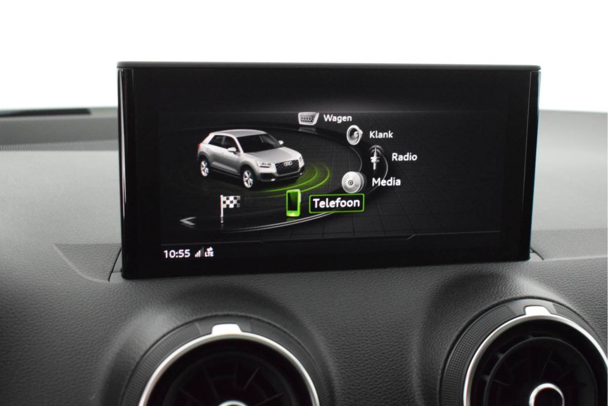 Audi Q2 Audi Q2 2.0 TFSI 190pk S-Tronic quattro Sport Edition #1 Trekhaak Camera B&O Keyless Led Virtual Cockpit Panoramadak Navigatie