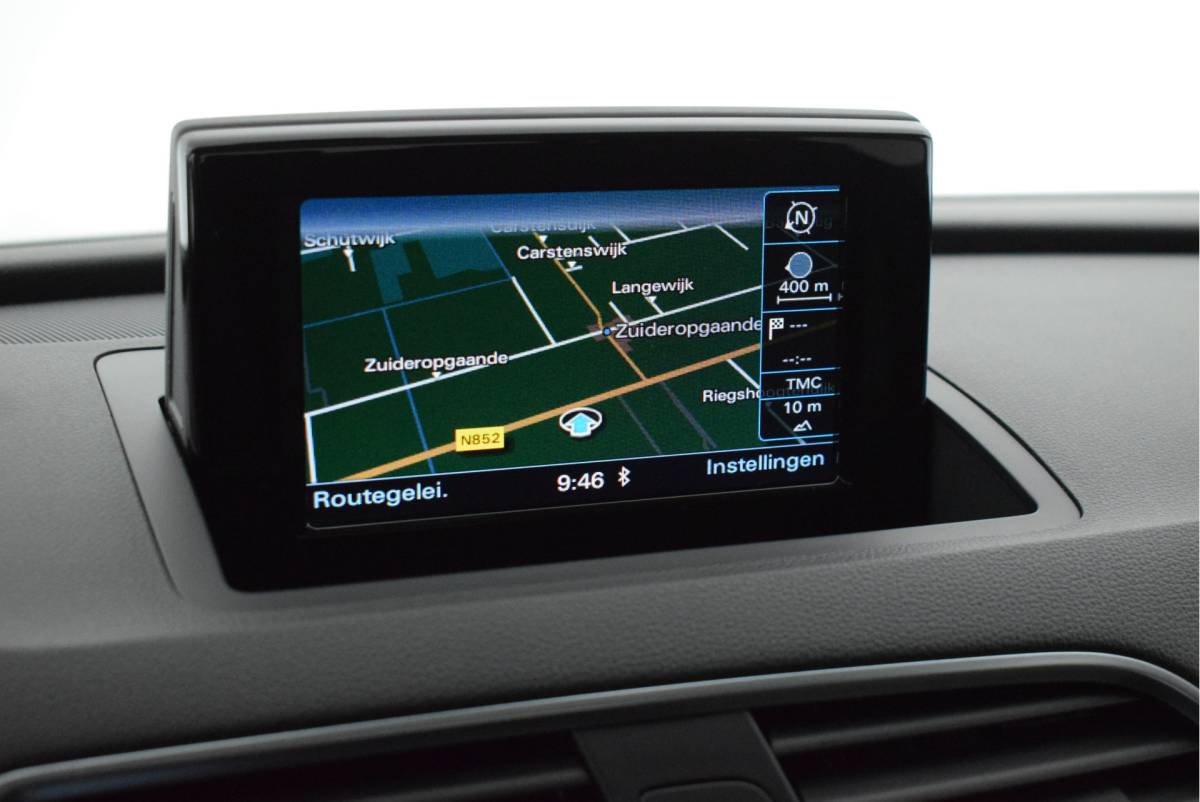 Audi Q3 Audi Q3 1.4 TFSI 125pk H6 Sport Pro Line Trekhaak Xenon Stoelverwarming Navigatie