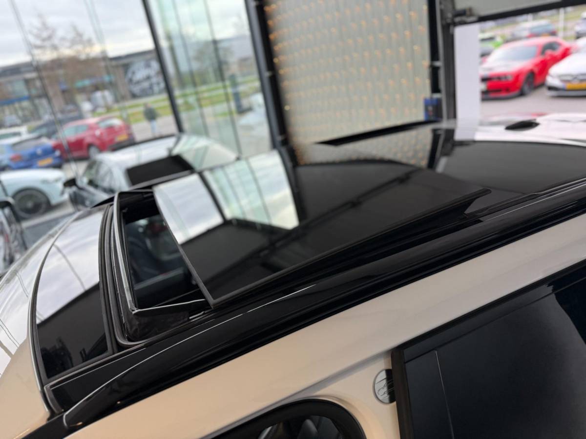 Land Rover Range Rover Sport Land Rover Range Rover Sport 3.0 TDV6 HSE Dynamic SPORT 2015 NAP Pano