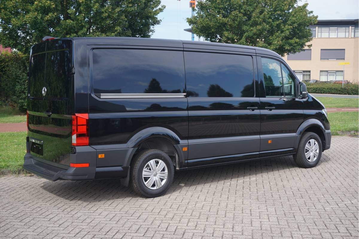 Volkswagen Crafter Volkswagen Crafter 35 177PK L3H2 AUT Facelift BPM VRIJ!! 13″ Navi, Cam, Gev. Stoel, LED, 2x Schuifdeur!! NR. 818