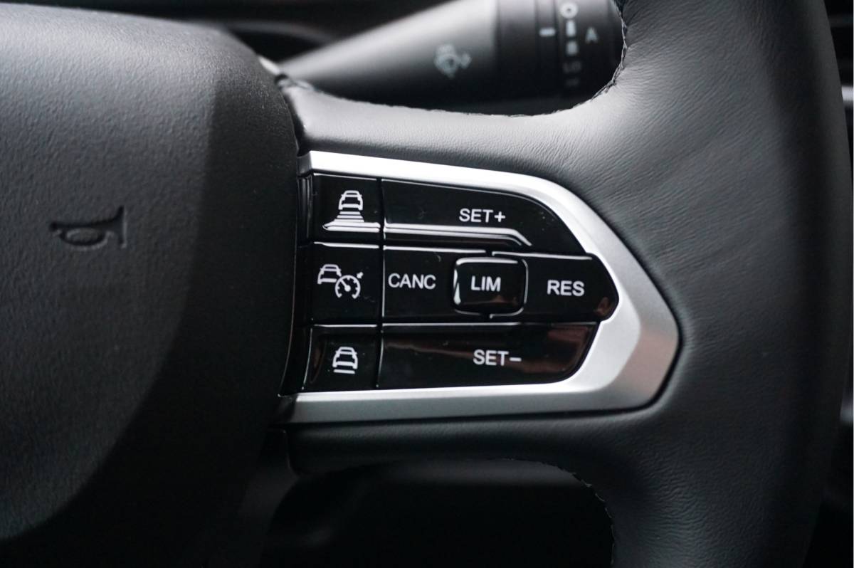 Citroën Jumper Citroën Jumper 35 2.2 180PK EAT8 Automaat L3H2 BPM VRIJ!! 10″ Navi, Clima, ACC, Cam + Digi cam, LED, 270º Deur!! NR. 741