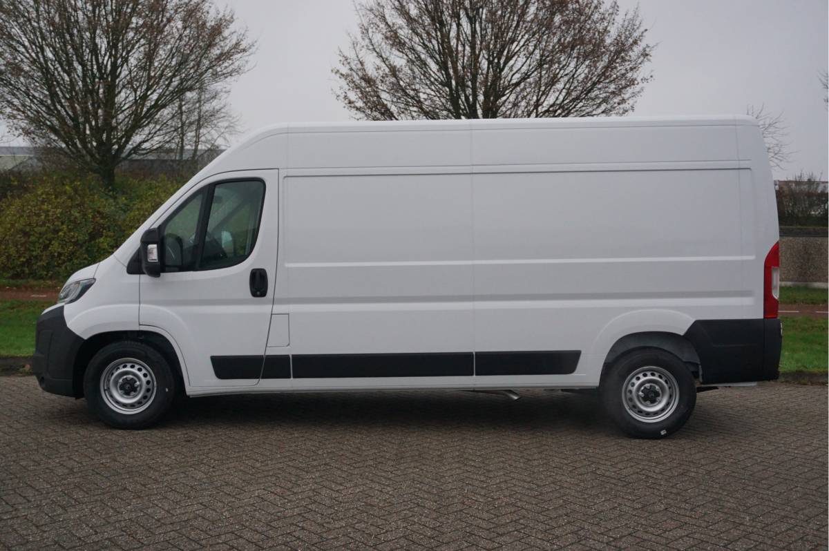 Citroën Jumper Citroën Jumper 35 2.2 180PK EAT8 Automaat L3H2 BPM VRIJ!! 10″ Navi, Clima, ACC, Cam + Digi cam, LED, 270º Deur!! NR. 741