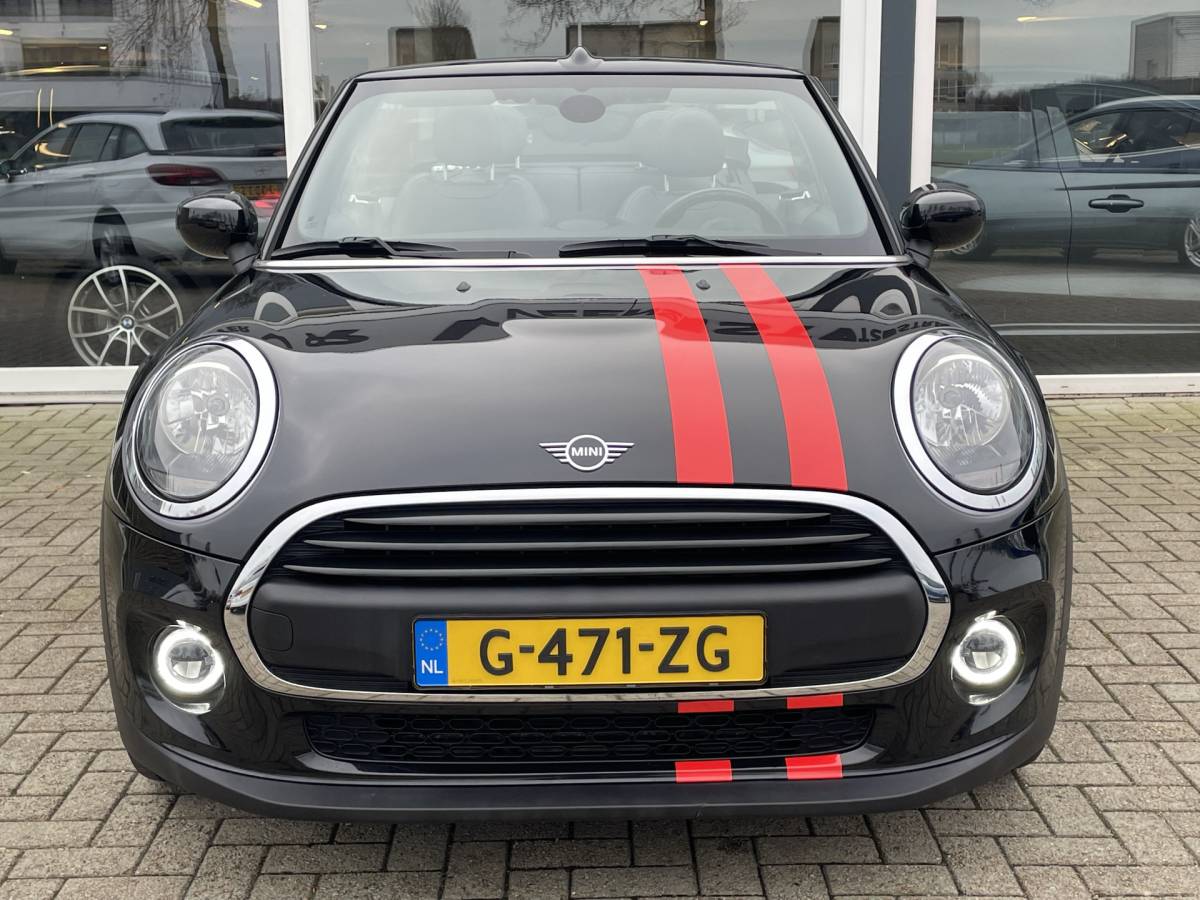 MINI One Cabrio MINI Mini Cabrio 1.5 One Pepper 50% deal 9.475,- ACTIE Navi / Clima / Cruise / Telefoon