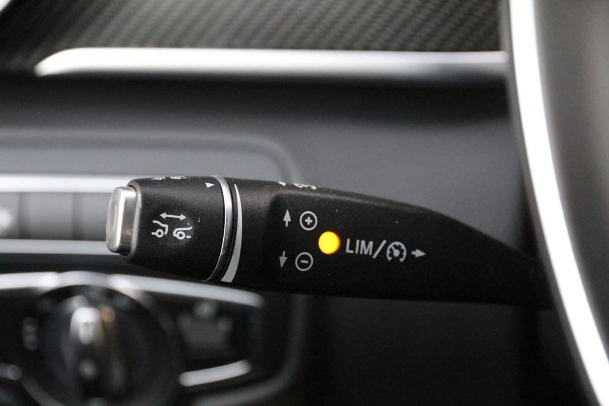 Mercedes-Benz V-Klasse Mercedes-Benz V-klasse V300 | DC | XL | AMG | Elektr. schuifdeuren | Burmester | Vol!!