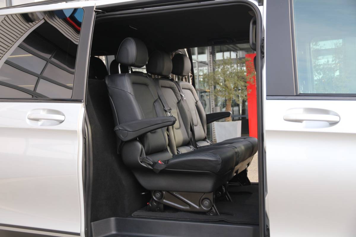 Mercedes-Benz V-Klasse Mercedes-Benz V-klasse V300 | DC | XL | AMG | Elektr. schuifdeuren | Burmester | Vol!!