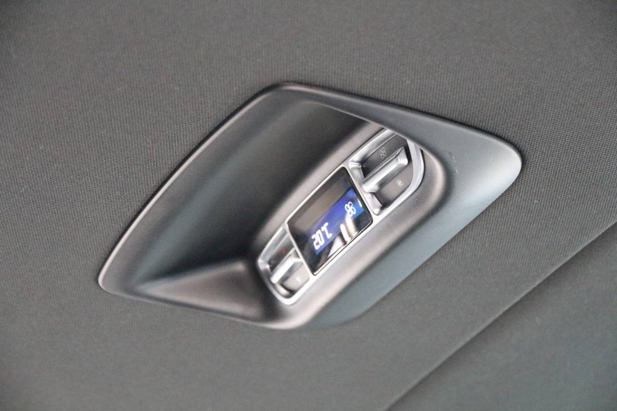 Mercedes-Benz V-Klasse Mercedes-Benz V-klasse V300 | DC | XL | AMG | Elektr. schuifdeuren | Burmester | Vol!!