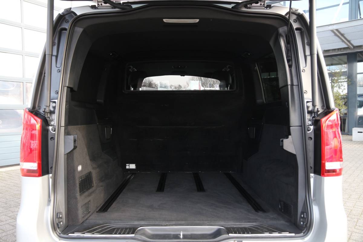 Mercedes-Benz V-Klasse Mercedes-Benz V-klasse V300 | DC | XL | AMG | Elektr. schuifdeuren | Burmester | Vol!!