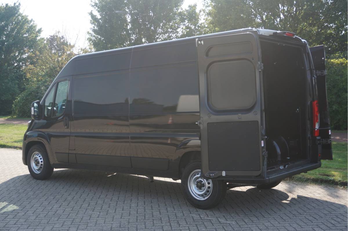 Peugeot Boxer Peugeot Boxer 35+ Heavy 2.2HDI 180PK EAT8 Automaat L3H2 BPM VRIJ!! 10″ Navi, Clima, Cam, 270º Deur!! NR. 130