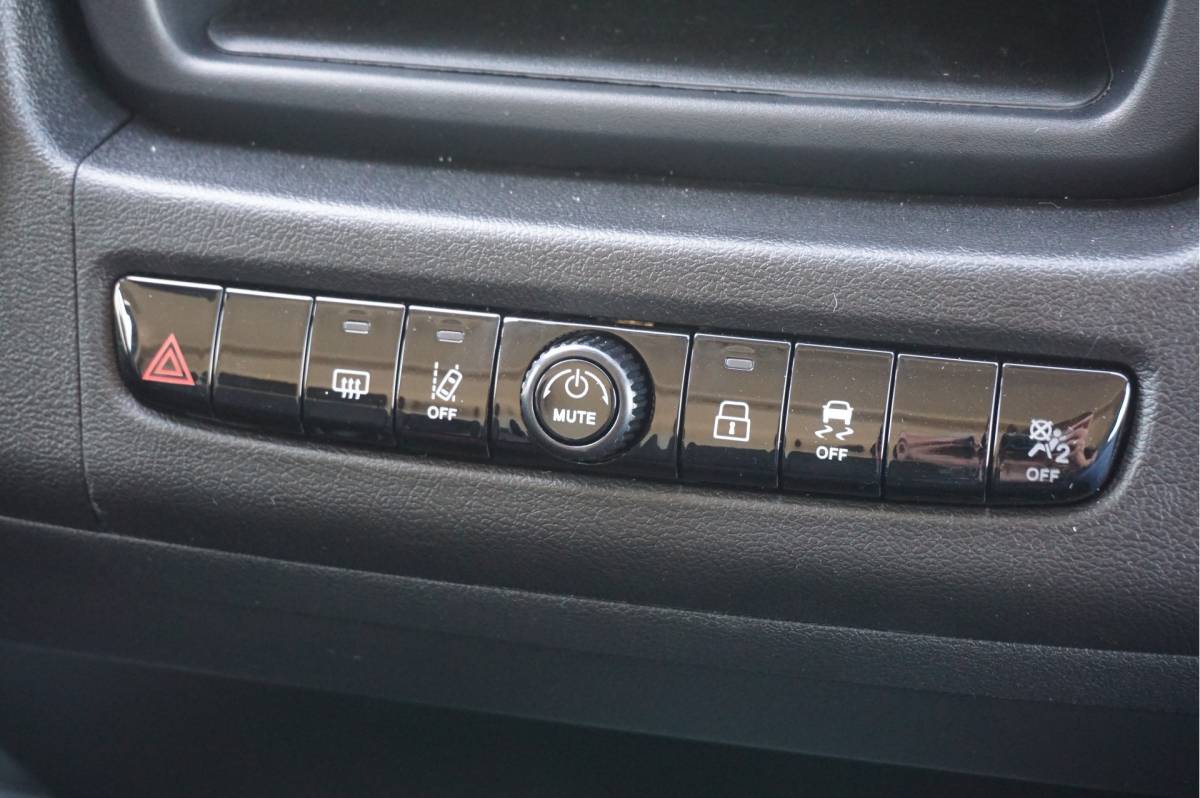 Peugeot Boxer Peugeot Boxer 35+ Heavy 2.2HDI 180PK EAT8 Automaat L3H2 BPM VRIJ!! 10″ Navi, Clima, Cam, 270º Deur!! NR. A682*