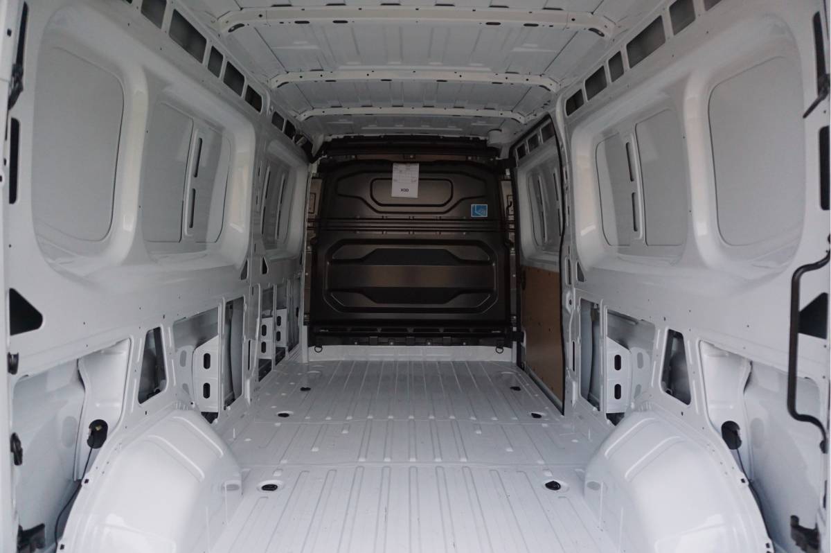 Renault Master Renault Master T35 150PK Extra L3H2 BPM VRIJ!! 10″ R-Link scherm, Camera, Trekhaak 270Gr Deur!! NR. 846