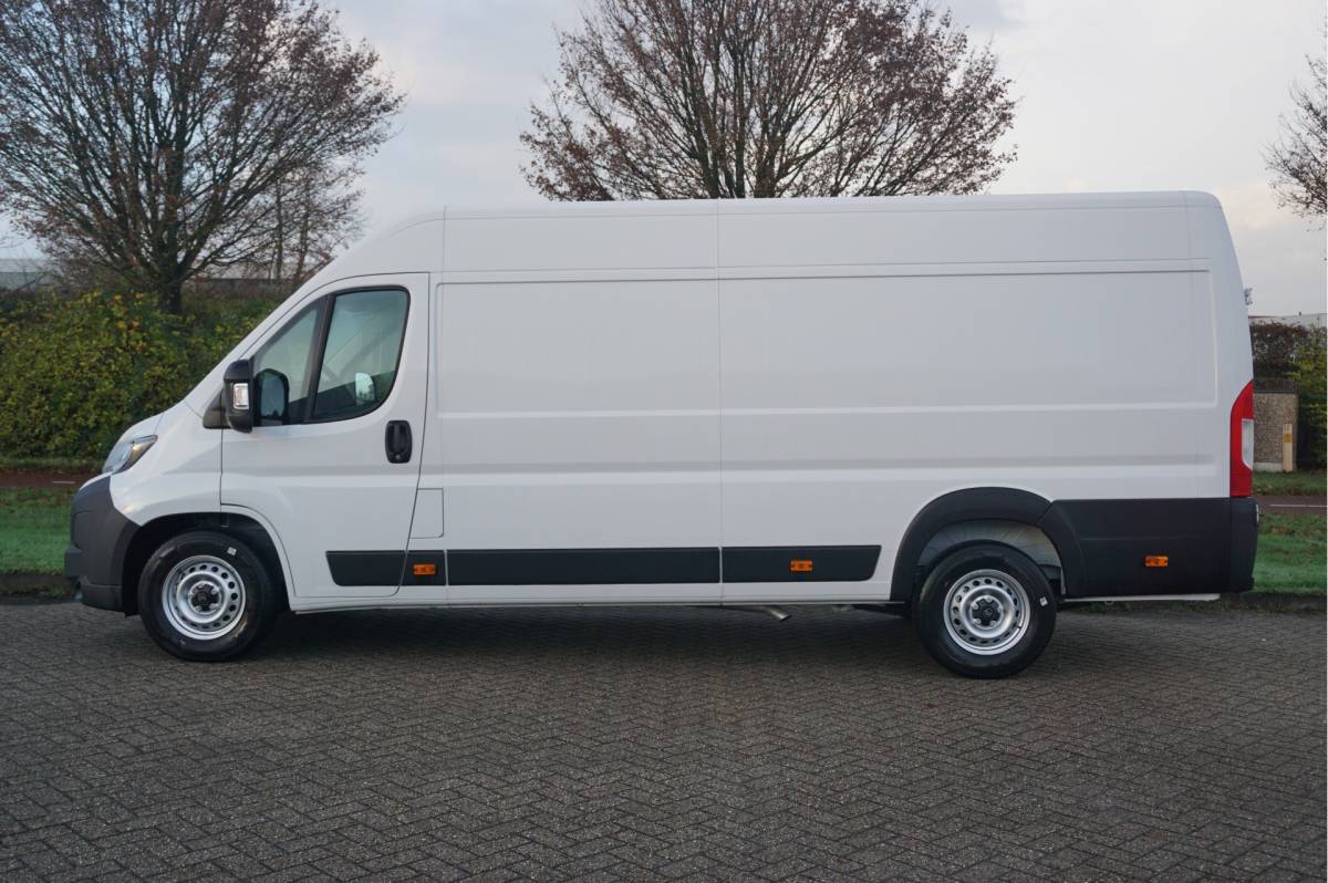 Citroën Jumper Citroën Jumper Heavy 2.2 180PK EAT8 Automaat L4H2  BPM VRIJ!! Airco, Camera, 3.0T Trekgewicht!! Nr. 584