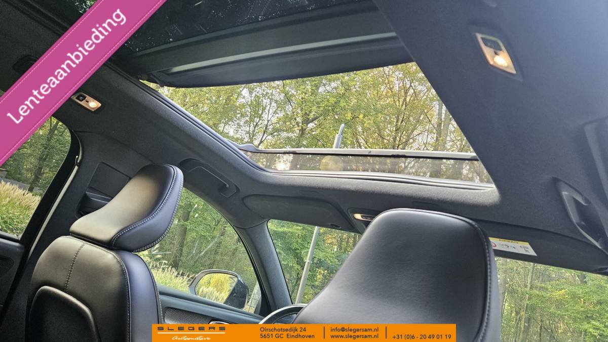 Volvo XC40 Volvo XC40 2.0 T4 AWD R Design panoramadak leer