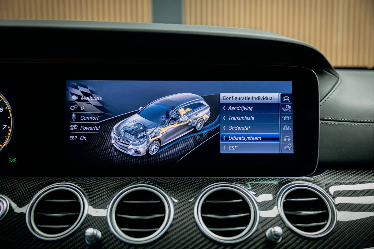 Mercedes-Benz E-Klasse Mercedes-Benz E-klasse Estate AMG 63 S 4MATIC Premium Plus Meest volle uitvoering!! Ceramisch, carban pack interieur exterieur