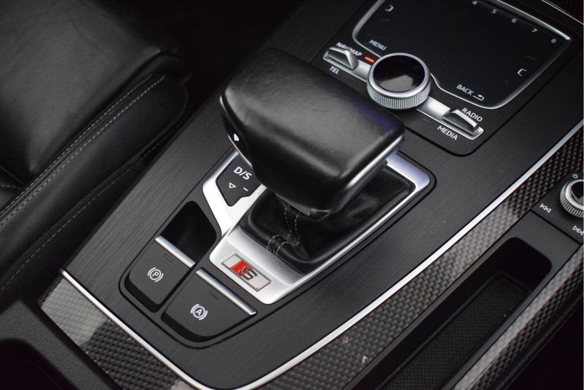 Audi SQ5 Audi SQ5 3.0 TFSI 354pk quattro Pro Line Plus Trekhaak 360Camera Head-Up B&O Leder Virtual Cockpit Navigatie