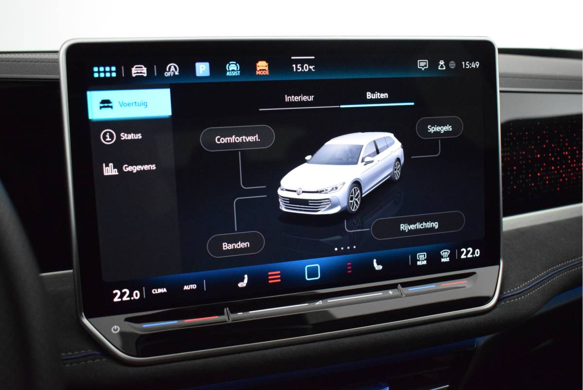 Volkswagen Passat Volkswagen Passat Variant 1.5 eTSI 150pk DSG R-Line Business Black Style Trekhaak Camera Panoramadak Massage Stoelverwarming Navigatie